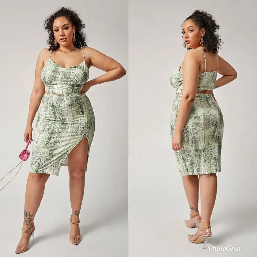 2/$30 SHEIN Plus Snakeskin Cami Top & Split Skirt Co-Ord Set